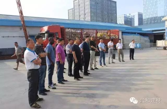 甘谷|记事|湖北省住建厅、设计院领导及专家一行 莅临星河集团参观指导
